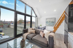 Living area - Mulberry Apartment (Chester)