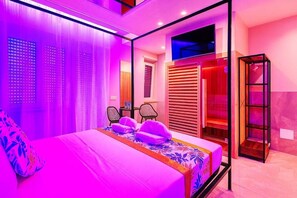 Junior Suite, Balcony, Courtyard View | Soundproofing, free WiFi - Bed Cinecittadue (Roma)