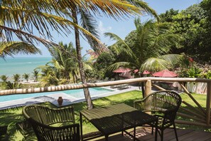 Deluxe Double Room | Outdoor dining - Pousada Vila Corada (Tibau do Sul)