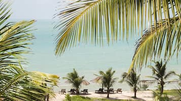 Deluxe Double Room | Property grounds