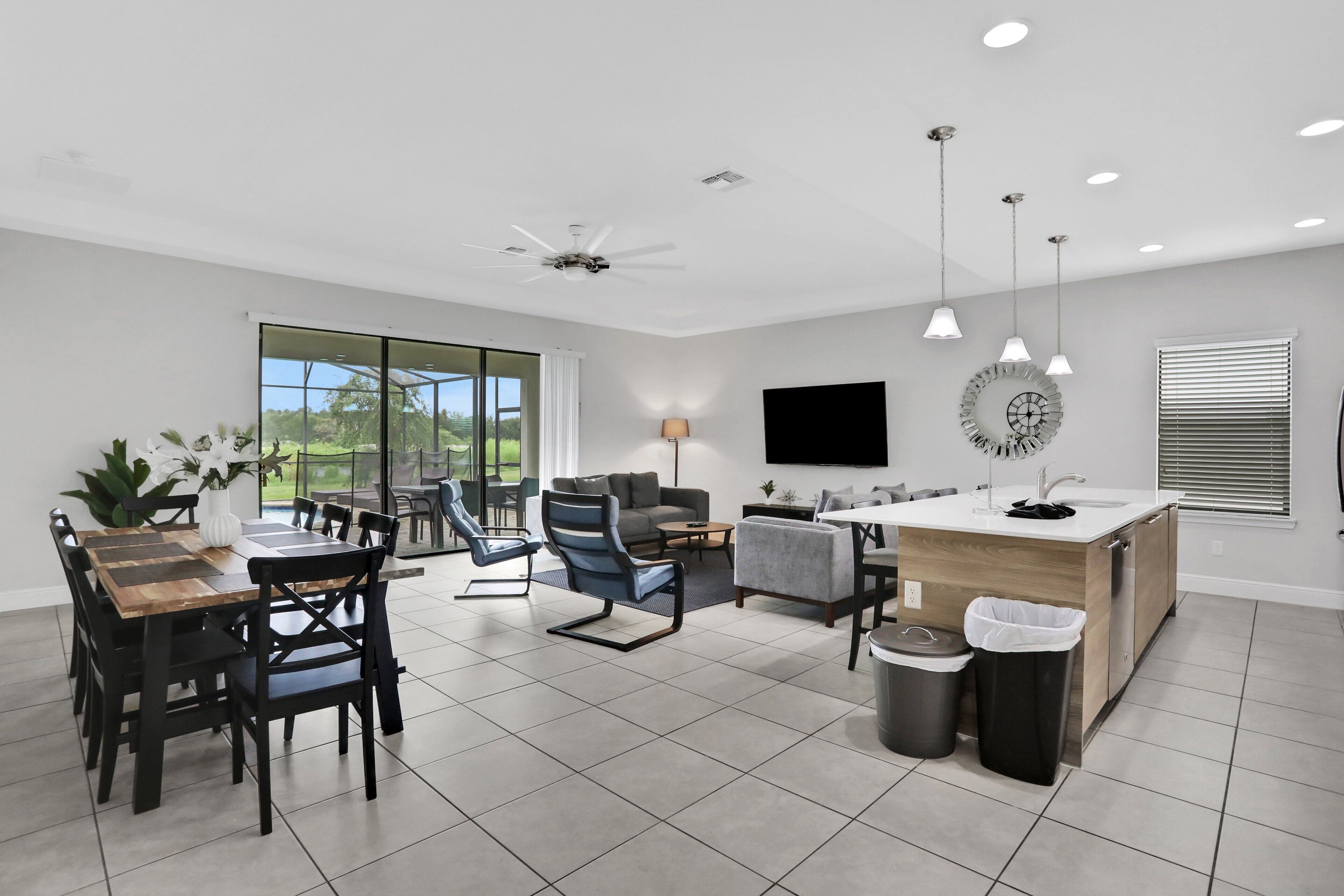House, 4 Bedrooms | Interior