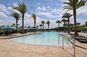 House, 6 Bedrooms | Pool - 176cc-balmoral Resort 6 Bedroom Home (Haines City)