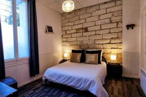 2 bedrooms, iron/ironing board, WiFi, bed sheets - LE PARC Authentique Coeur de Ville Prox Park CLIM (Sète)