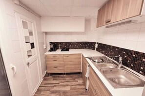 Private kitchen - LE PARC Authentique Coeur de Ville Prox Park CLIM (Sète)