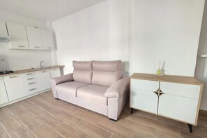 Living area - Dulce Apartment Los Cristianos (Los Cristianos)