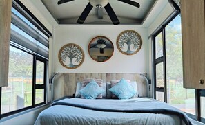 Deluxe Double Room | Iron/ironing board - Lost Valley Farm Lodge  (Rustenburg)