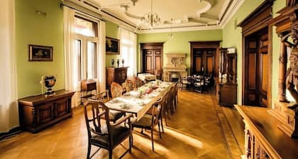 Villa Dietel im Herzen der Park-& Schlossstadt Greiz
kommen! sehen! wohlfüllen!