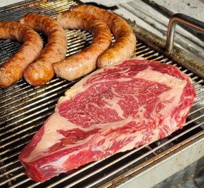 Food and drink - Hôtel - Le Tournedos (Lézignan-Corbières)