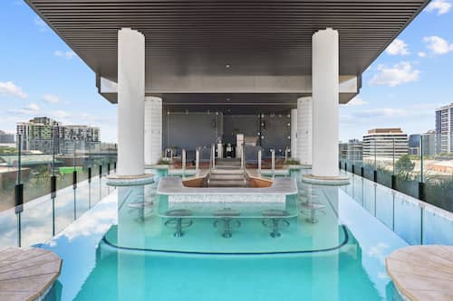 Apartment | Pool | Outdoor pool