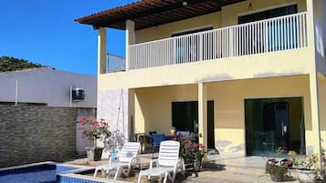 Family House, Lanai | Pool