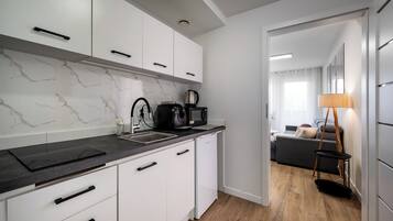 Apartemen, balkon | Dapur pribadi