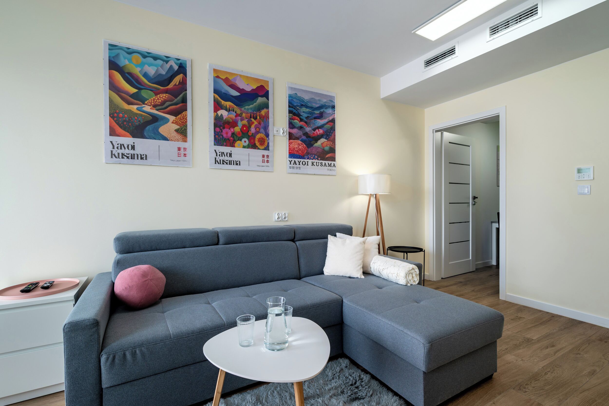 Apartment, Balkon | Wohnbereich