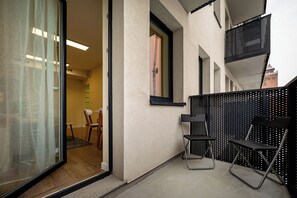 Apartment, Balcony | Terrace/patio - RentPlanet - Apartament Brzoskwiniowa (Wrocław)