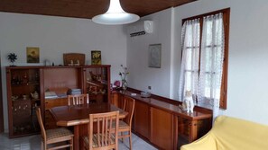 Dining - Villa indipendente con giardino (Sant'Anna Arresi)