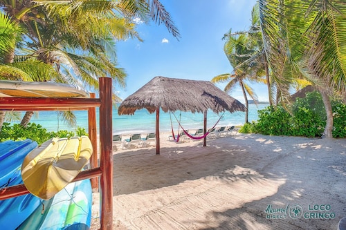 NEW! Villa Iguana | Elegant Beachfront Living on Soliman Bay