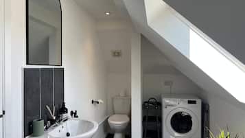 Hair dryer, towels