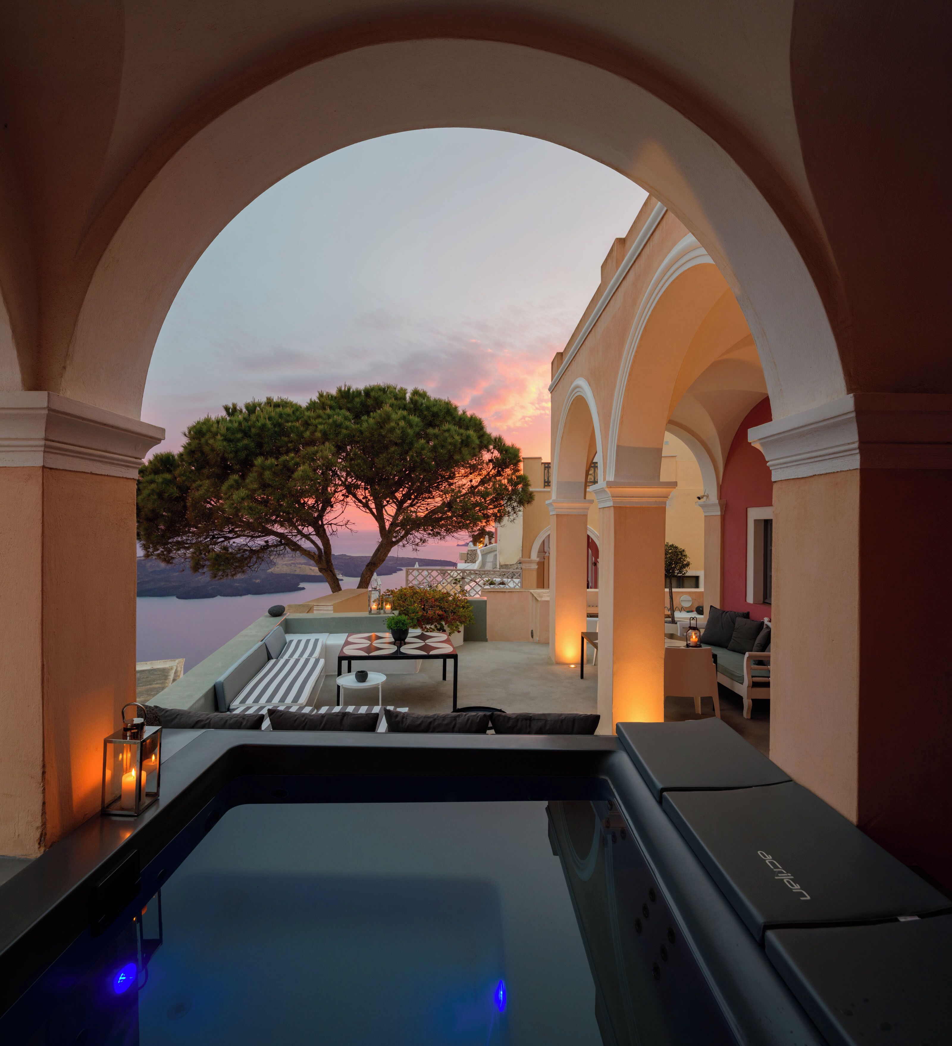 Villa clásica, vista al mar | Terraza o patio