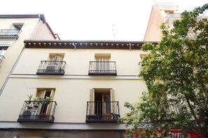 Exterior detail - Modern apartment in the heart of Chueca (Madrid)