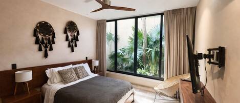 3 間睡房、上網