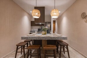 Dining - Stylish 3BR Townhome in Tulum • Private Rooftop Pool (Tulum)
