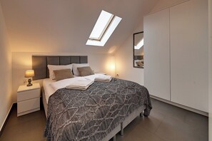 apartman, erkély, kilátással a hegyre | Ingyenes wifi