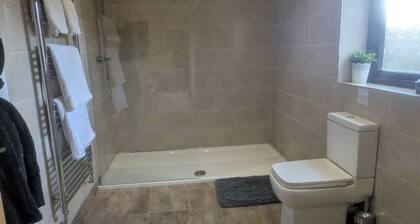 The Tack Room With Hot Tub