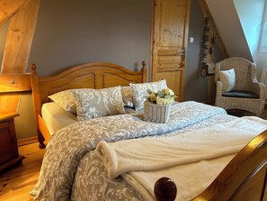 3 Schlafzimmer, Bügeleisen/Bügelbrett, Bettwäsche