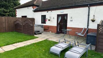 House, 1 Bedroom, Accessible | Terrace/patio