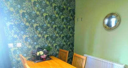 The Hay Barn With Hot Tub - NO Pets!