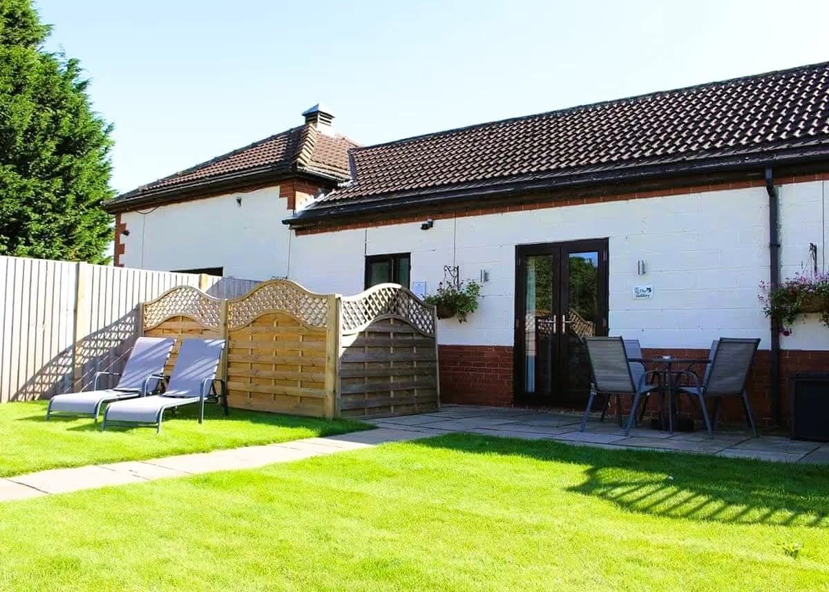 House, 1 Bedroom, Accessible, Balcony | Outdoor dining