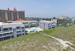 Exterior - Sea Cloisters II Ocean Front Beach Retreat (North Myrtle Beac)