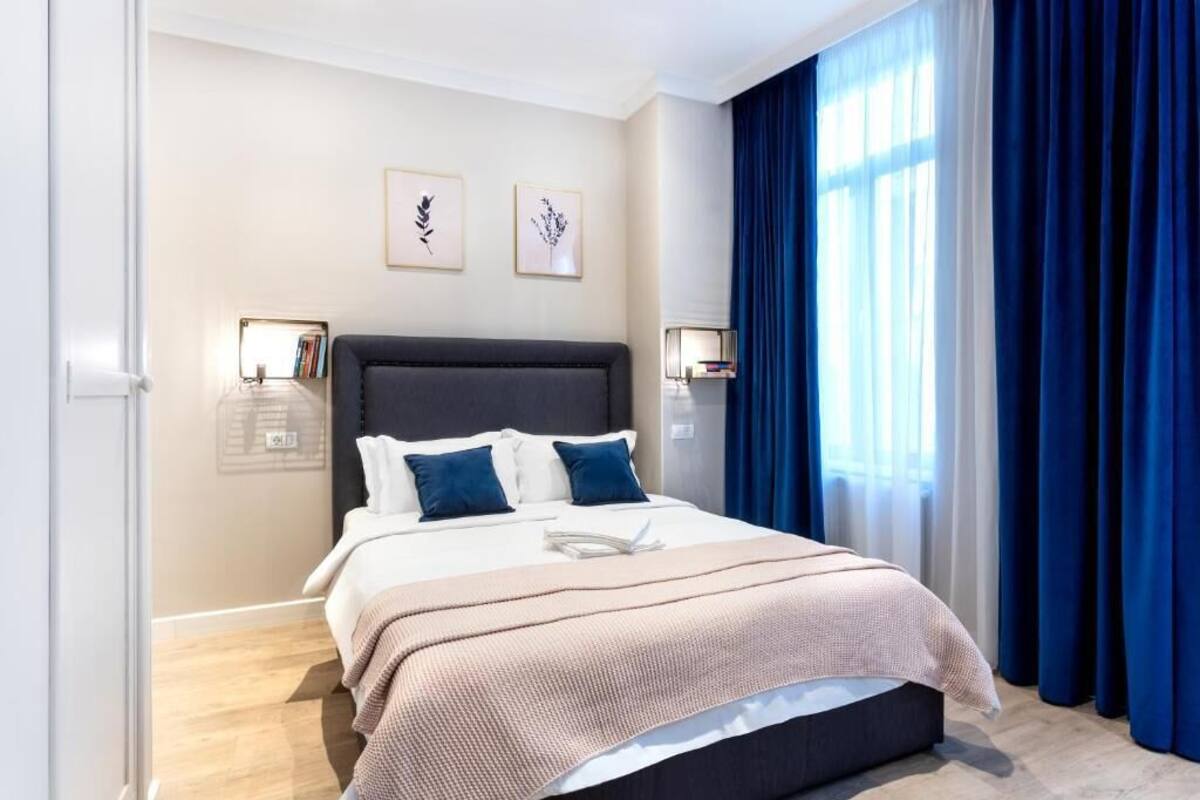 Classic Studio | Free WiFi