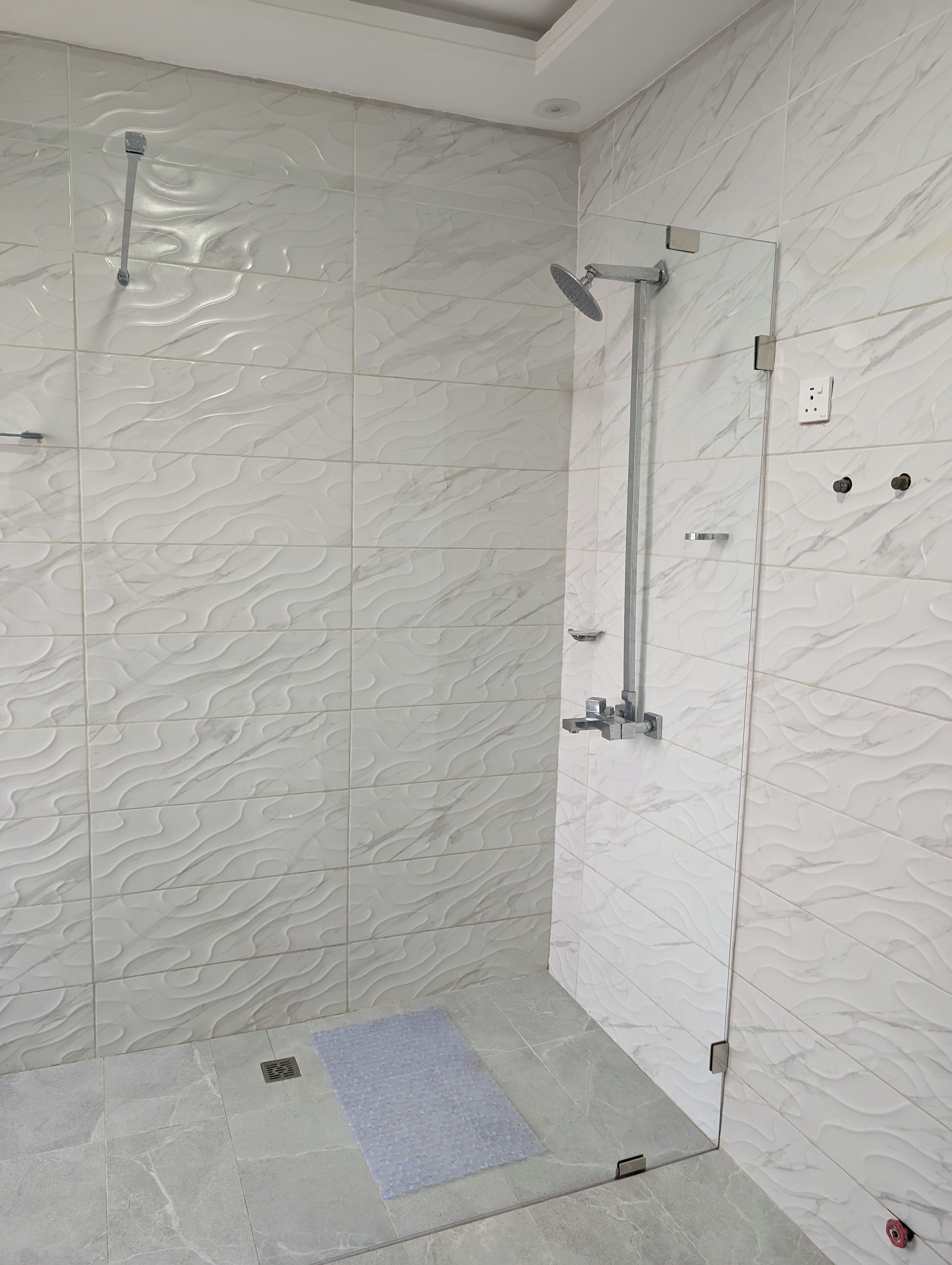 Hair dryer, towels, toilet paper
