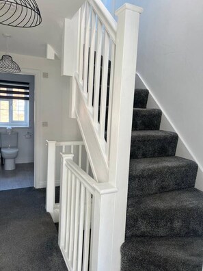 Interior - Gatwick 3 Bed Parking (Surrey)