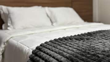 Comfort Apartment, Balcony, City View | Iron/ironing board, free WiFi