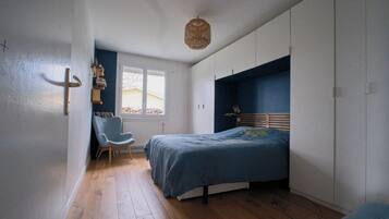 3 bedrooms, WiFi, bed sheets