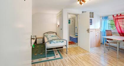 Room '3' with Shared Terrace and Wi-Fi