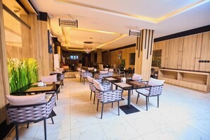 Dining - Bourdillon Hotel & Apartments Airport Rd (Abuja)