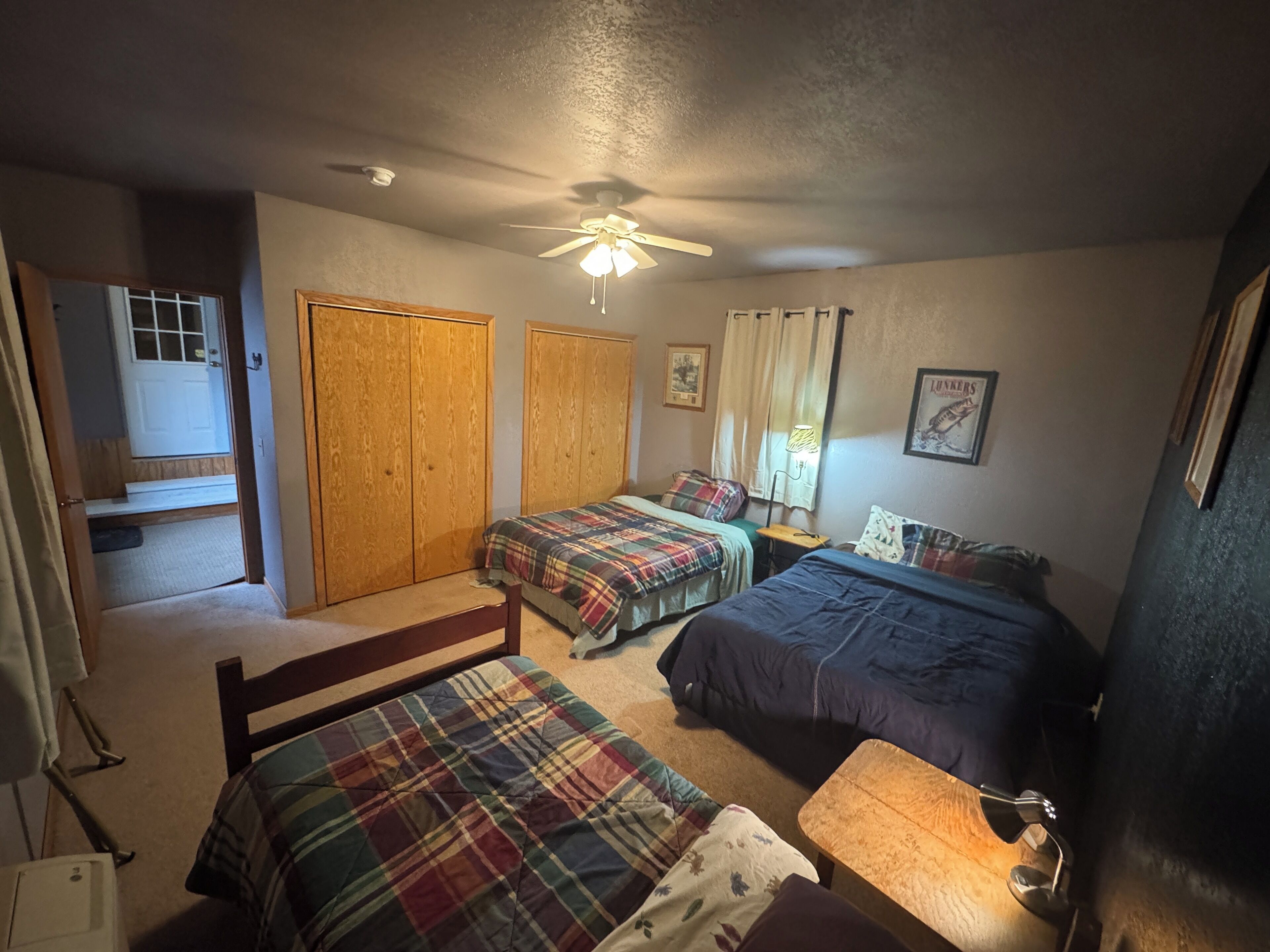 3 bedrooms, free WiFi, bed sheets