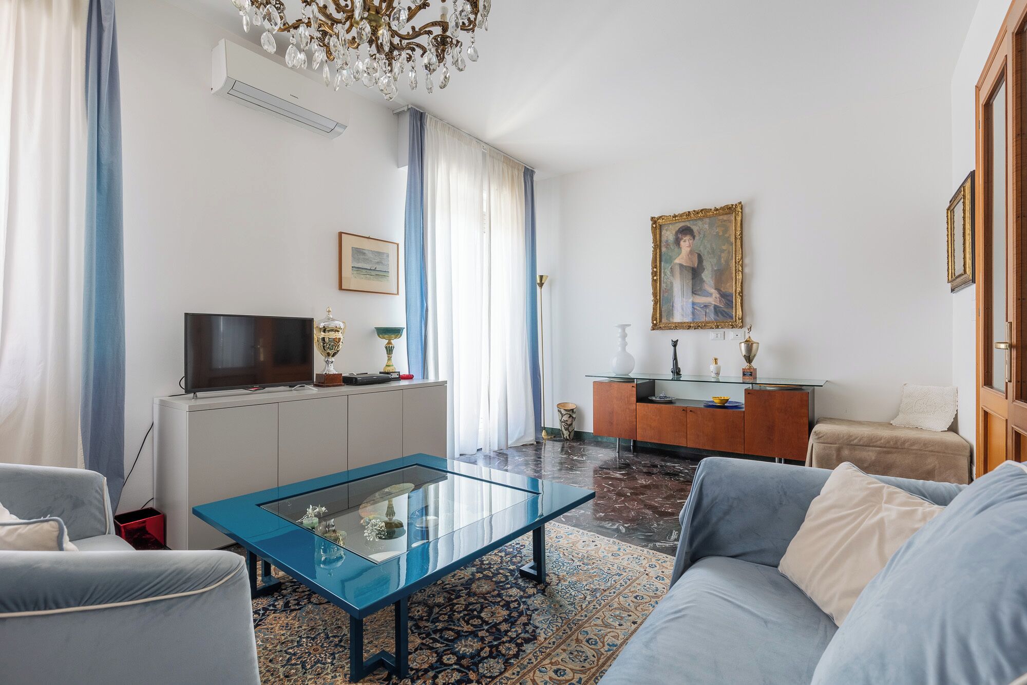 Apartment | Living area