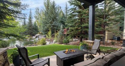 New Listing! Premier Arrowhead Cabin | Private Pond | Fire Pit + Pool Table