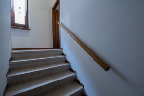 Interior - GuestHost - Cozy and practical 62 square meters apartment, perfect for four people, located on the second floor of a renovated period building (NO elevator).The property is located in the center of Negrar di Valpolicella, a hilltop town in the province o (Negrar di Valpolicella)