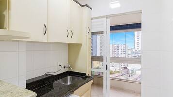 Basic Apartment | Interior