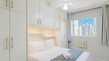 Basic Apartment | 3 bedrooms, free WiFi
