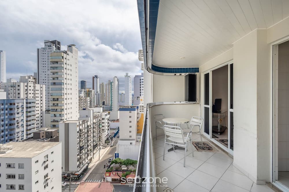 3-bedroom Apt Only 300m From the Beach Ejs0803