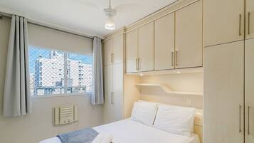 Basic Apartment | 3 bedrooms, free WiFi