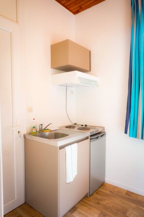 Private kitchen - Ushuaïa Villages-Domaine de Scott Duplex Spruce 25 (Montigny-en-Morvan)