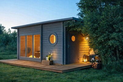 Weidesuite bij Leeuwarden. Natuur en 11stedenwater