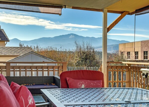 Interior - 2242 Ptarmigan (Colorado Springs)
