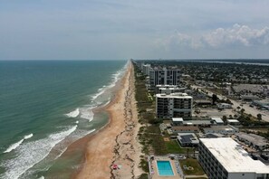 House (3 Bedrooms) | Interior - 3 Bedroom 2 Bath Pet Friendly Ocean View 4 Houses From Beach (Ormond Beach)